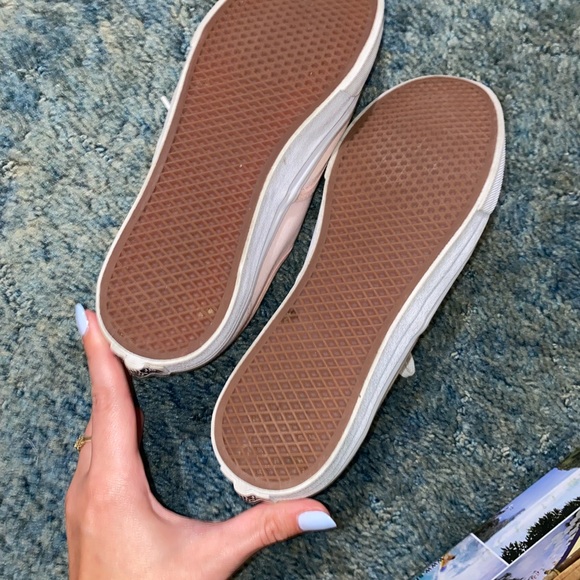 pink vans - Picture 4 of 5